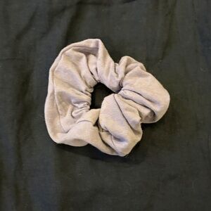 ARQ Scrunchie